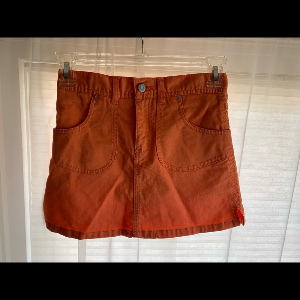🌼The Children’s Place Girls Orange Skirt Size 8